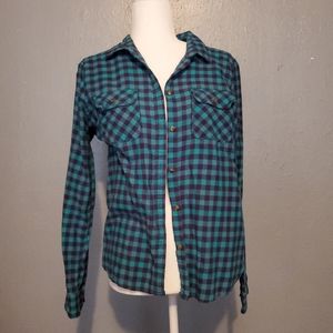 American Eagle Outfitters flannel style medium top